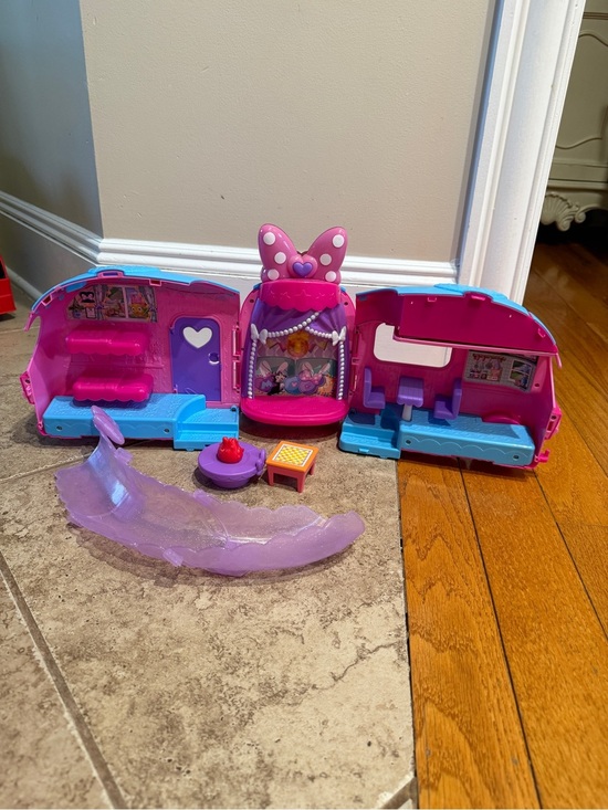 Disney Other - Disney Pink & Purple Minnie Mouse Fold-Out Camper Figurine Camping Playset